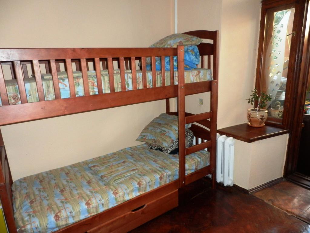 Yourhostel Киев Номер фото