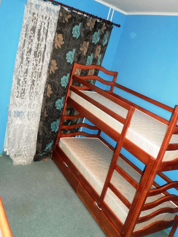 Yourhostel Киев Экстерьер фото